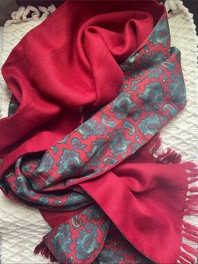 VTG SILK AND WOOL (CASHMERE?) SCARF